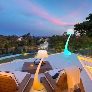 Lámpara de esquina LED de 132 cm de color que cambia de esquina LED con control remotonegativo