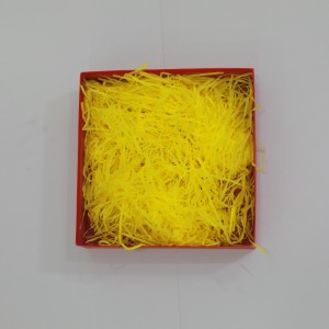 Papel rallado de llenado amarillo