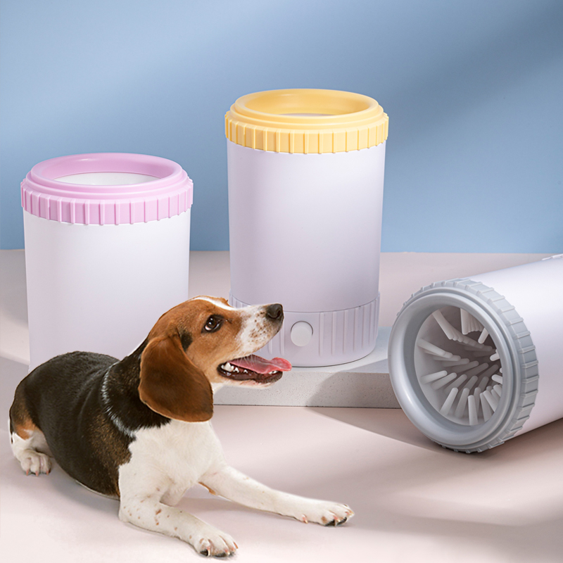Limpiador de ara de lavadora de pie de perro portátil para perros pequeños y medianos con cerdas de silicona suave