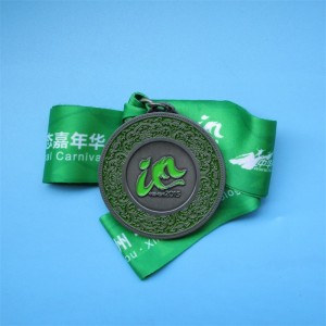 Medallas deportivas con medallas de metal antiguo