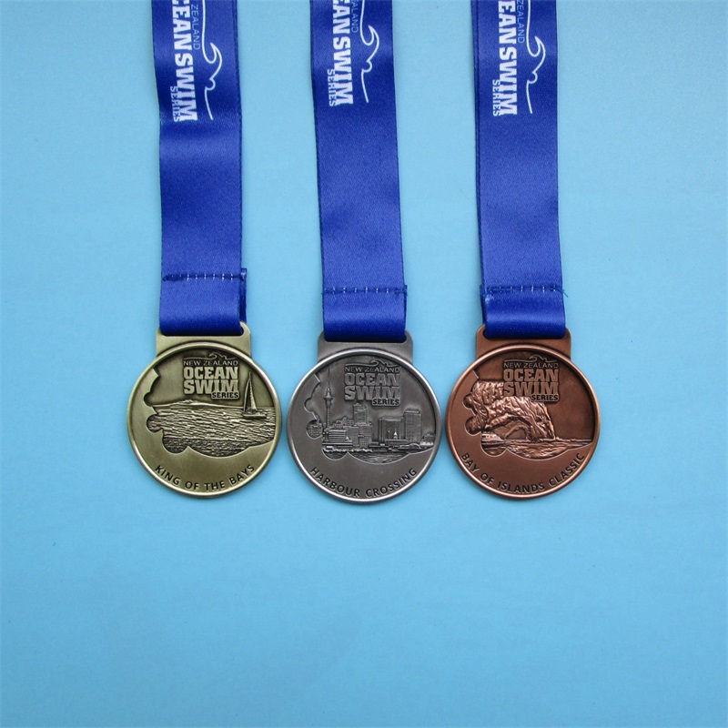 Fabricantes de medallas deportivas Medallas de cobre de plata chapada en metal