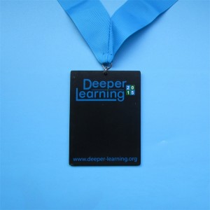 Collar de medallón de medallón de medallón personalizado Finadores de medallas 2016