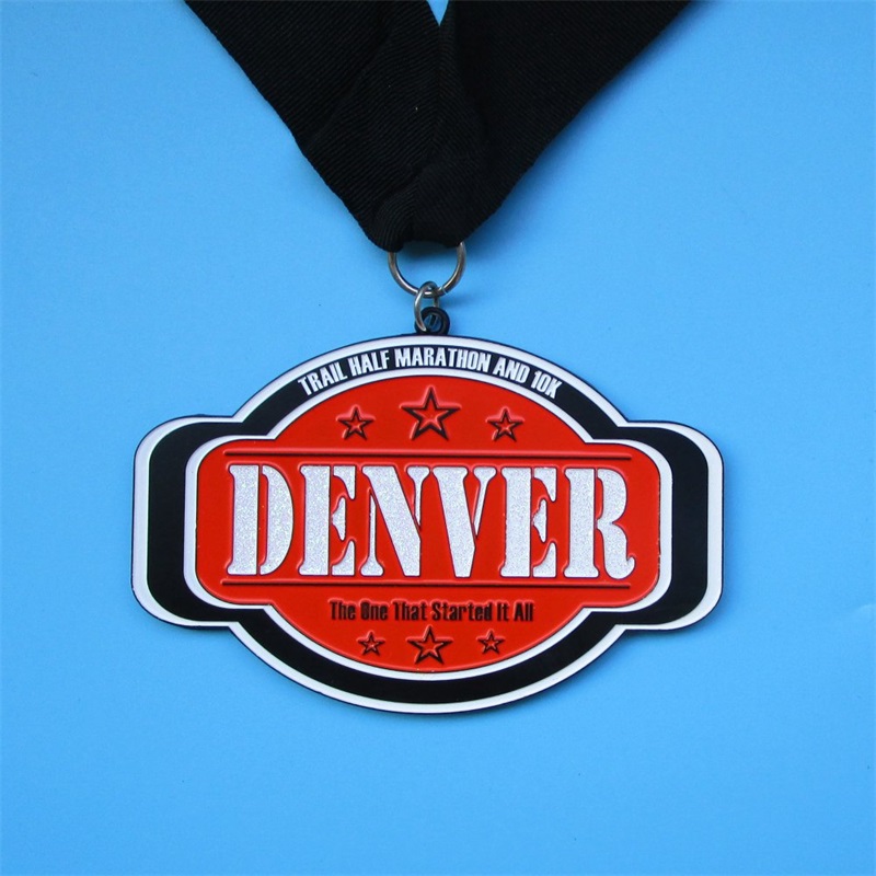 Medalla de diseño fresco gratis Medallas de maratón de medalla de oro de metal personalizado