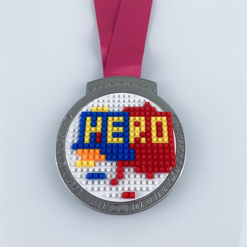 Medallas y cintas de Medales de LEGO paranadar en voleibol