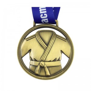 Diseño de medalla de carrera para la medalla de placa colgante de medallón de oro kungfu chino