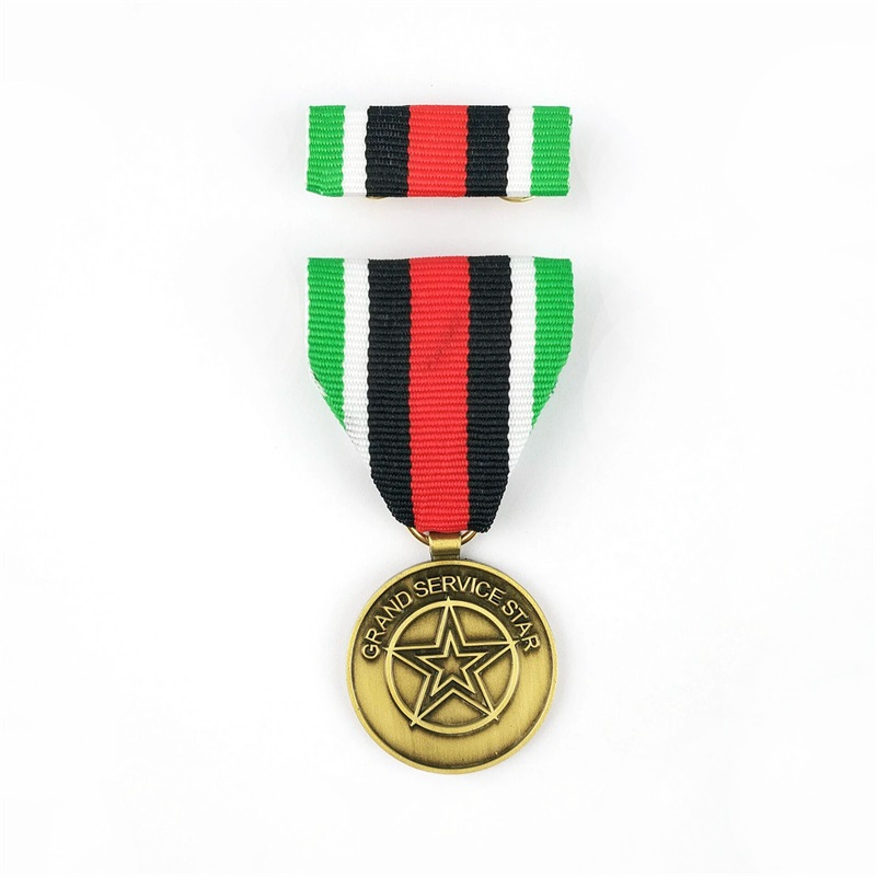 2021 Custom New Gold Navy Soldier Award Medalla de honor de Medalla con caja de medallas