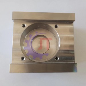 X187B621H01 X182A995H02 M701C Consulte M604 Bloque de guía inferior con orificios de 2-D6.0 mm&2-m4 Toque para la cubierta M604 (J) L=104/96.6MM W=60/54MM H=47/15 mmm