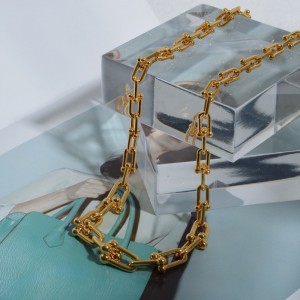 Collar de cadena gruesa Europa y la luz denicho de lujo de la luz de la luz de los Estados Unidos.