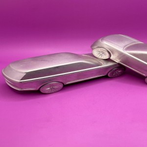 Juguete de coche modelo