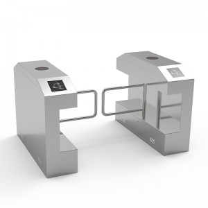 Puerta de oscilación anti-colisión biselada