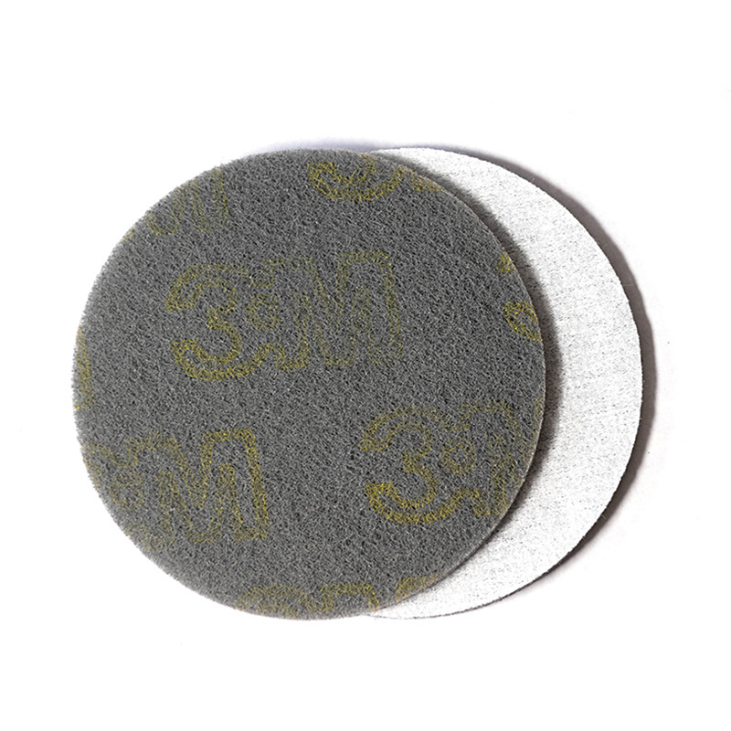 ¿Cómo se mantiene y limpia la máquina?