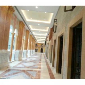 molde de extrusión de plástico con columna romana