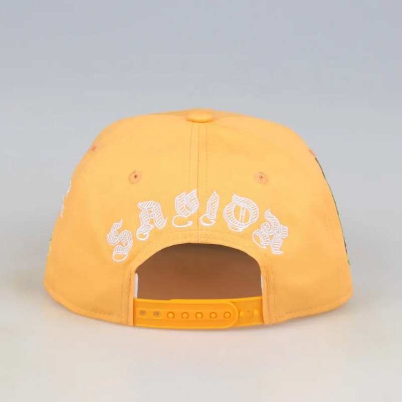 Hecho en China seis paneles de béisbol snapback para hombres Gorras Snapbacks Snapbacks Hats de bordado amarillo