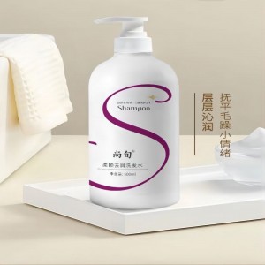 Champú suave contra el dañino