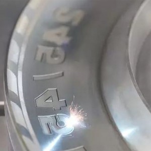 Núcleo de molde de grabado láser de 5 ejes