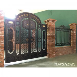 puerta de hierro forjado