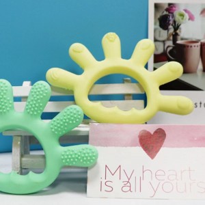 Chicle de seis dedos para bebé