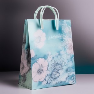 Elegante bolso kraft floral