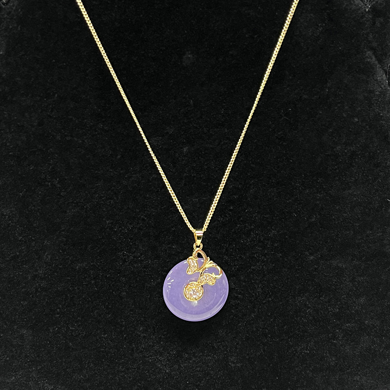 Collar de colgante de flor de la serenidad de lavanda y oro de cerezo con circonio cúbico