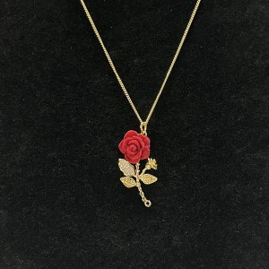Oro romántico-Collar colgante de rosa de terciopelo rojo plateado con diamantes de imitación-Hojas adornadas y elegante diseño floral para el amor y la belleza