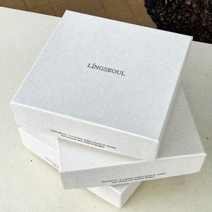 Caja de regalo de elegancia clásica