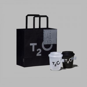 Bolsa de regalo de papel de lujo vibrante