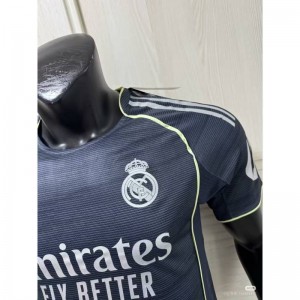 25/26 Jersey del Real Madrid fuera
