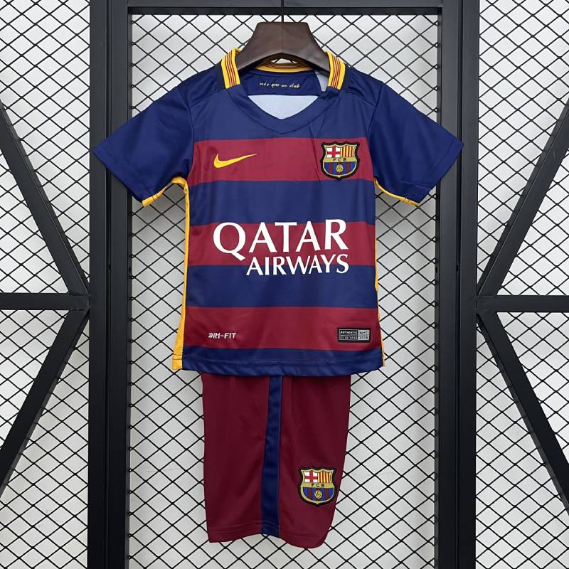 Niños Barcelona 15/16 Tamaño del hogar: 16-28