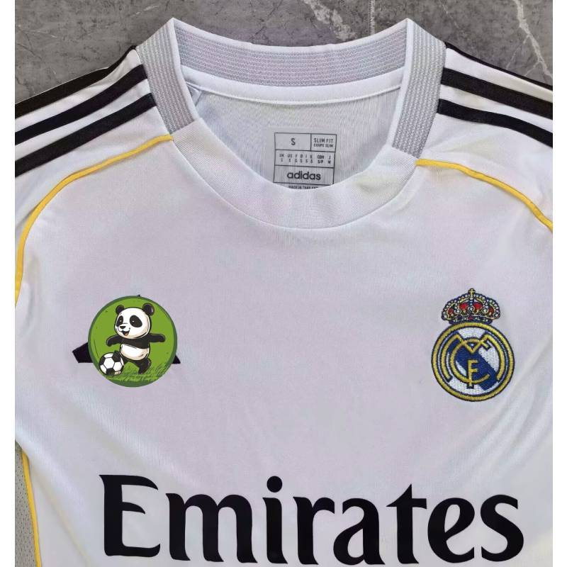 25/26 Jersey en casa de la temporada del Real Madrid